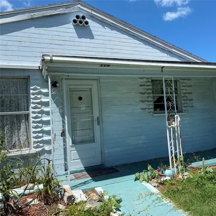 Buy this 3 bed house on 119 Dixwood Avenue in Edgewater, FL 32132