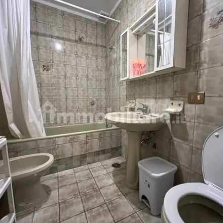 Image 2 - Via Guglielmo Oberdan 19, 56127 Pisa PI, Italy - Apartment for rent