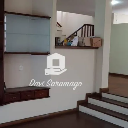 Buy this 4 bed house on Rua Doutor Salomão Vergueiro da Cruz in Piratininga, Niterói - RJ
