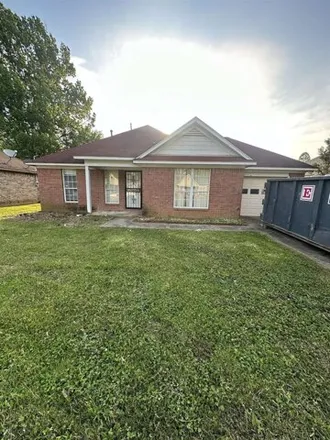 Buy this 3 bed house on 2456 Parkview Drive in Memphis, TN 38128