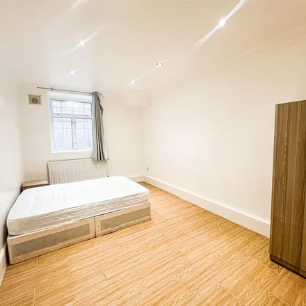 Image 3 - Upton Heights, 214 Ham Park Road, London, E7 9LE, United Kingdom - Apartment for rent