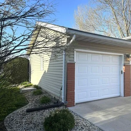 Image 2 - 299 North Westview Drive, Knoxville, Knox County, IL 61448, USA - House for sale