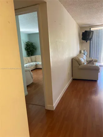 Image 9 - 14211 Southwest 88th Street, Kendall Lakes, Miami-Dade County, FL 33186, USA - Condo for sale