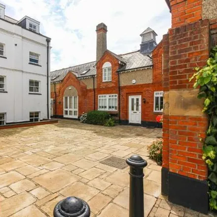 Image 3 - Snaresbrook House, Snaresbrook Road, London, E11 1PQ, United Kingdom - House for sale