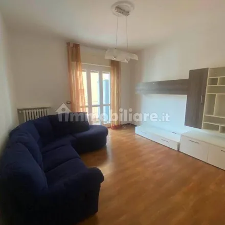 Image 3 - Via Francesco Crispi, 12051 Alba CN, Italy - Apartment for rent