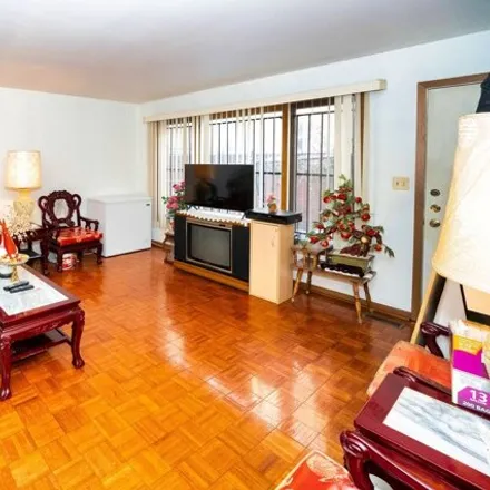 Image 6 - Chinatown Elderly Apartments, 300 West 23rd Street, Chicago, IL 60616, USA - Townhouse for sale