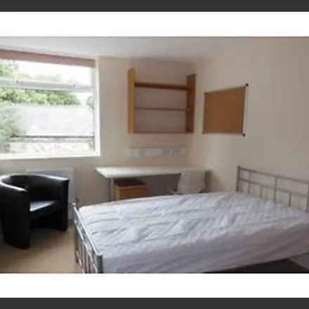 Image 2 - 21 Broomgrove Road, Sheffield, S10 2NA, United Kingdom - Apartment for rent