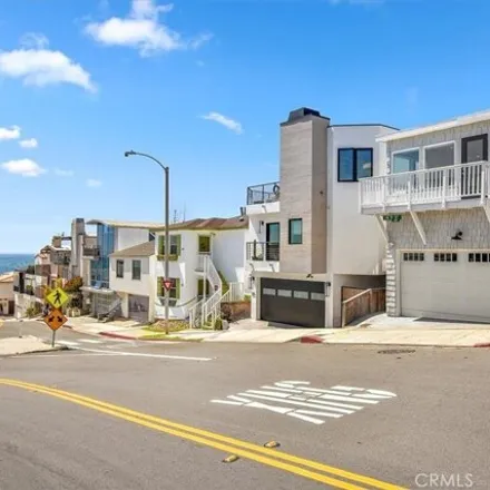 Rent this 3 bed house on 213 15th Street in Manhattan Beach, CA 90266