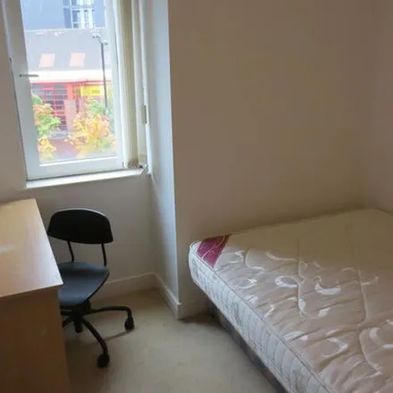 Rent this 2 bed apartment on Cuthbert House in City Road, Newcastle upon Tyne