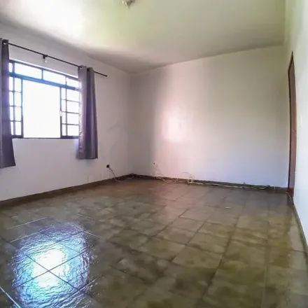Rent this 3 bed apartment on Rua Correia Neto in Centro, Poços de Caldas - MG