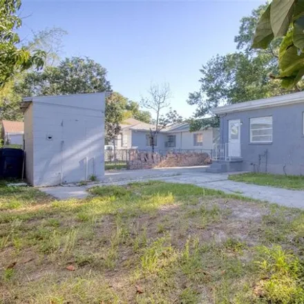 Image 2 - 2908 N 17th St, Tampa, Florida, 33605 - House for sale