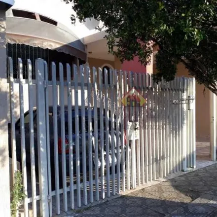 Buy this 3 bed house on Rua Miss Annie Staford in Santa Luzia, Taubaté - SP