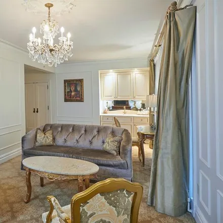 Image 2 - 768 FIFTH AVENUE 1326 in New York - Apartment for sale