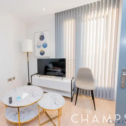 Image 2 - Booker, 106 Camley Street, London, N1C 4PG, United Kingdom - Apartment for rent