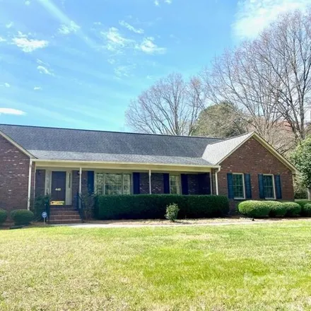 Buy this 3 bed house on 445 Cottonfield Cir in Waxhaw, North Carolina