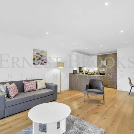 Image 2 - Royal Victoria Gardens, Whiting Way, London, SE16 7DR, United Kingdom - Apartment for rent