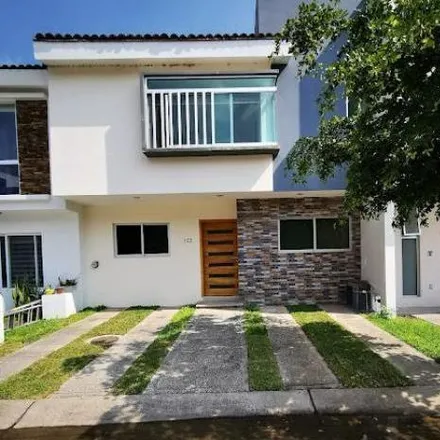 Buy this 3 bed house on Prolongación Mariano Otero in 45051 La Tijera, JAL