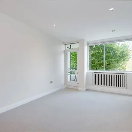 Image 4 - 10 Elm Tree Road, London, NW8 9JX, United Kingdom - Apartment for rent