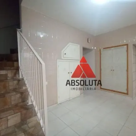 Rent this 2 bed house on Rua Antônio Galvão Cezarino Leite in Vila Santa Catarina, Americana - SP