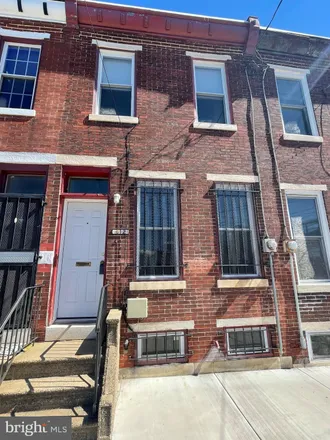 Buy this 3 bed townhouse on 612 Point Street in Camden, NJ 08102