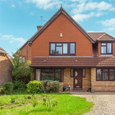 Buy this 5 bed house on Newbury Close in Charvil, RG10 9RT
