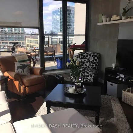 Rent this 2 bed apartment on Glas Condominium in Oxley Street, Old Toronto