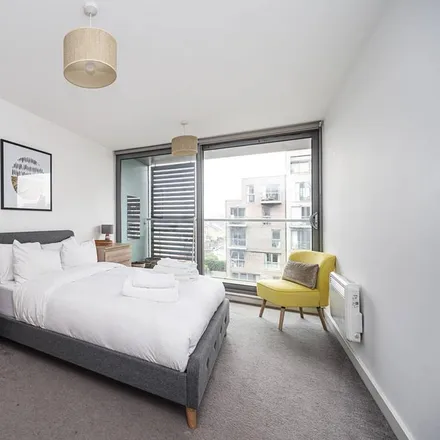 Rent this 1 bed apartment on 42-44 Copperfield Road in London, E3 4RR