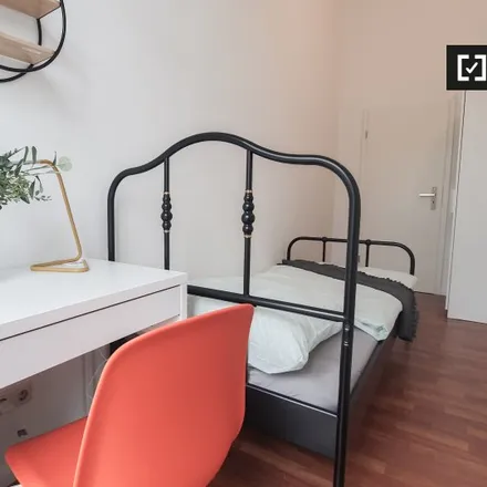 Rent this 5 bed room on Evangelische Kita Galiläa Krippenfiliale in Liebigstraße 41A, 10247 Berlin