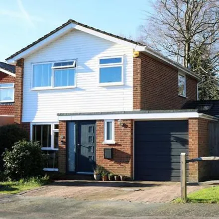 Buy this 3 bed house on 5 Ashdown Close in Walstead, RH16 3NR