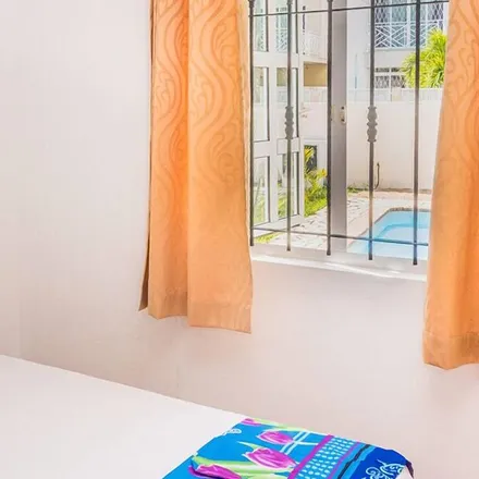 Rent this 3 bed house on Mauritius Commercial Bank in Mon Choisy Cap Malheureux Road, Grand Baie 30529