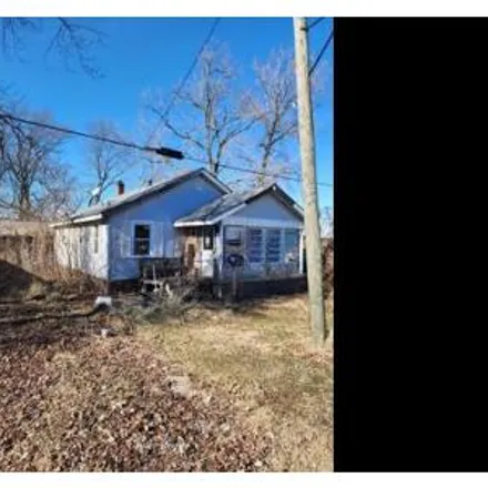 Buy this studio house on 399 North State Street in Allendale, Wabash County