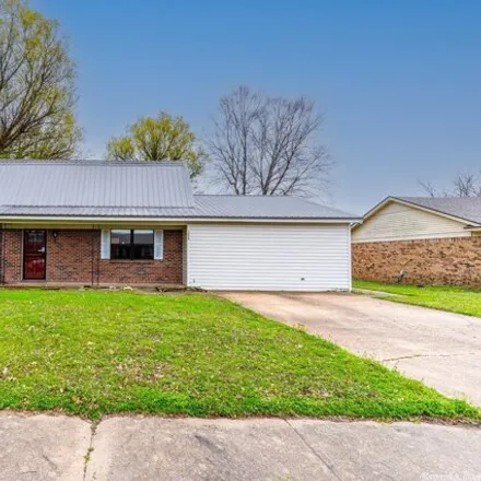 Buy this 5 bed house on 1418 Normandy Lane in Blytheville, AR 72315