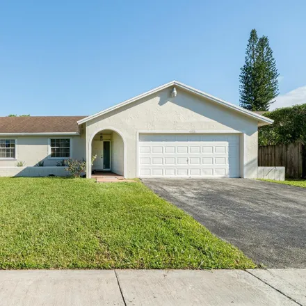 Buy this 3 bed house on 13713 Southwest 281st Street in Pine Isle Mobile Home Park, Homestead