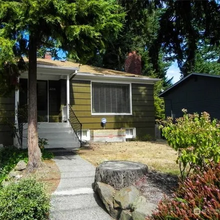 Rent this 2 bed house on 2262 Northeast 168th Street in Ridgecrest, Shoreline