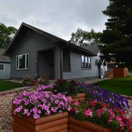Image 3 - 623 North 1st Street, Aberdeen, SD 57401, USA - House for sale