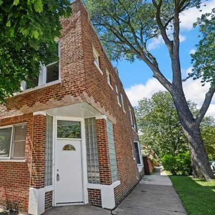 Buy this 3 bed duplex on 2500 Clarence Avenue in Lavergne, Berwyn