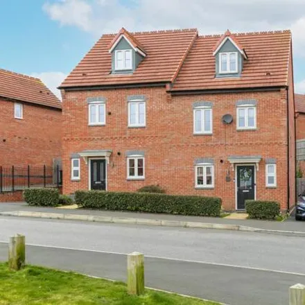 Buy this 4 bed townhouse on Baker Road in New Tupton, S42 6GR