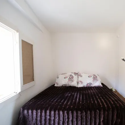 Rent this 1 bed apartment on LSB-01511/12 in Rua Saraiva de Carvalho, 1250-246 Lisbon