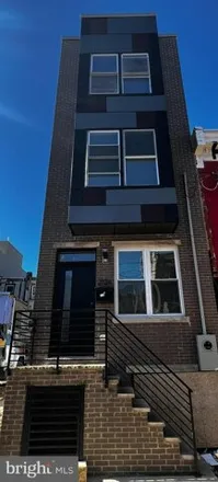 Rent this 4 bed house on 2128 North Darien Street in Philadelphia, PA 19122