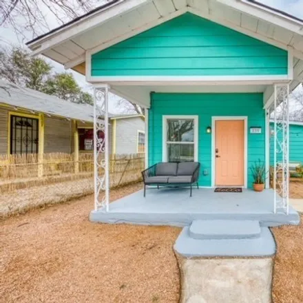 Rent this 2 bed house on 421 West Fest Street in San Antonio, TX 78204