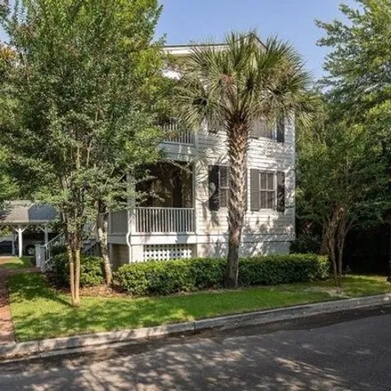 Rent this 3 bed house on 2 Battery Point Ln in Beaufort, South Carolina