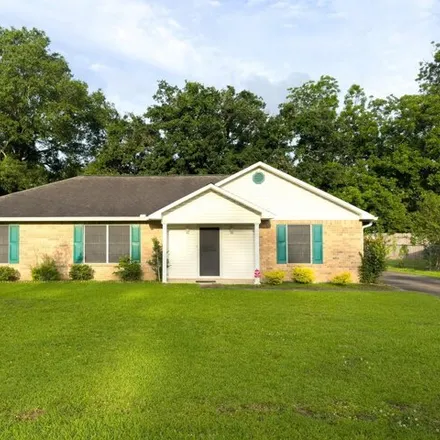 Buy this 3 bed house on 148 Saturn Drive in Lafayette, LA 70501
