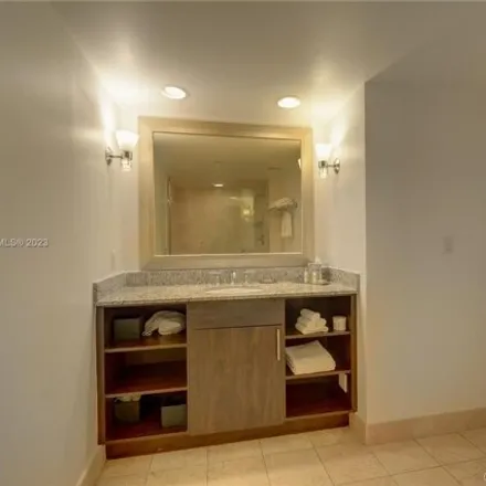 Image 7 - GALLERYone - a DoubleTree Suites by Hilton Hotel, East Sunrise Boulevard, Fort Lauderdale, FL 33304, USA - Condo for sale