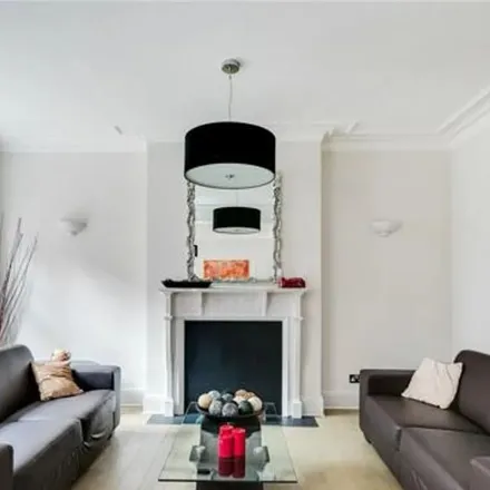 Rent this 1 bed apartment on Cumberland Mansions in Seymour Place, London