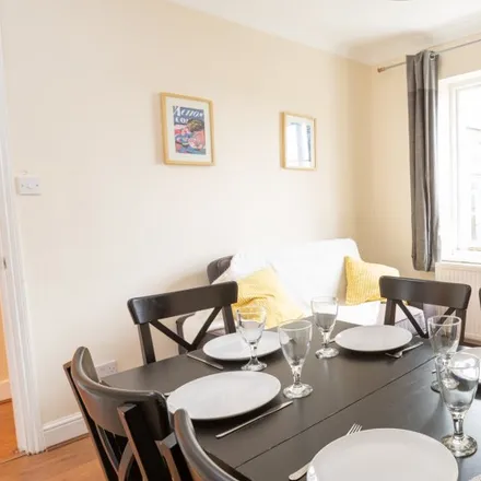 Image 2 - 6 Wilmot Place, London, NW1 9JW, United Kingdom - Apartment for rent