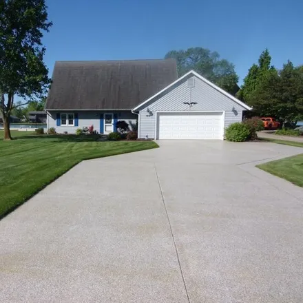 Buy this 3 bed house on 198 Southmoor Shore Drive in Southmoor Shores, Auglaize County