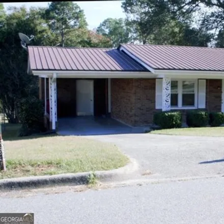 Buy this 3 bed house on 5564 Bacon Avenue in Eastman, GA 31023