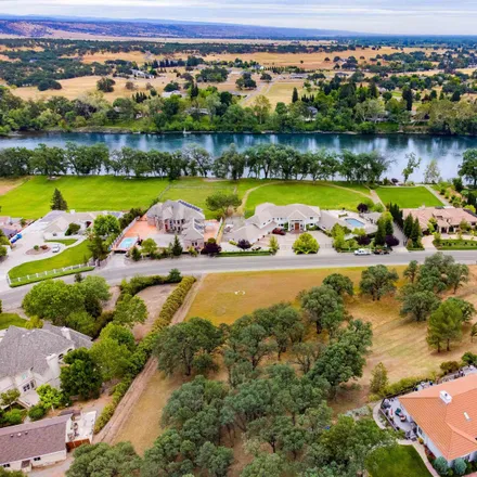 Image 1 - Hampton Inn & Suites Red Bluff, Adobe Road, Red Bluff, CA 96080, USA - House for sale