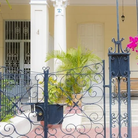 Rent this 4 bed house on Vedado