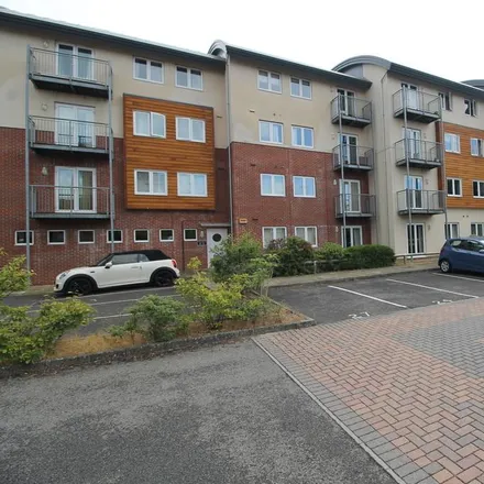 Rent this 2 bed apartment on Lion House in Lion Terrace, Portsmouth